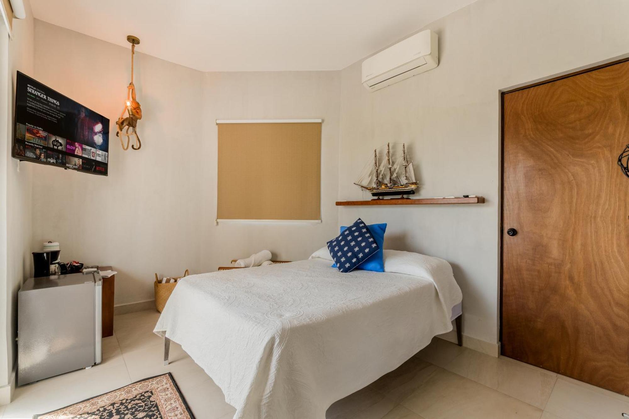 *Casa Aluxes- Guesthouse* Cancun Exterior photo
